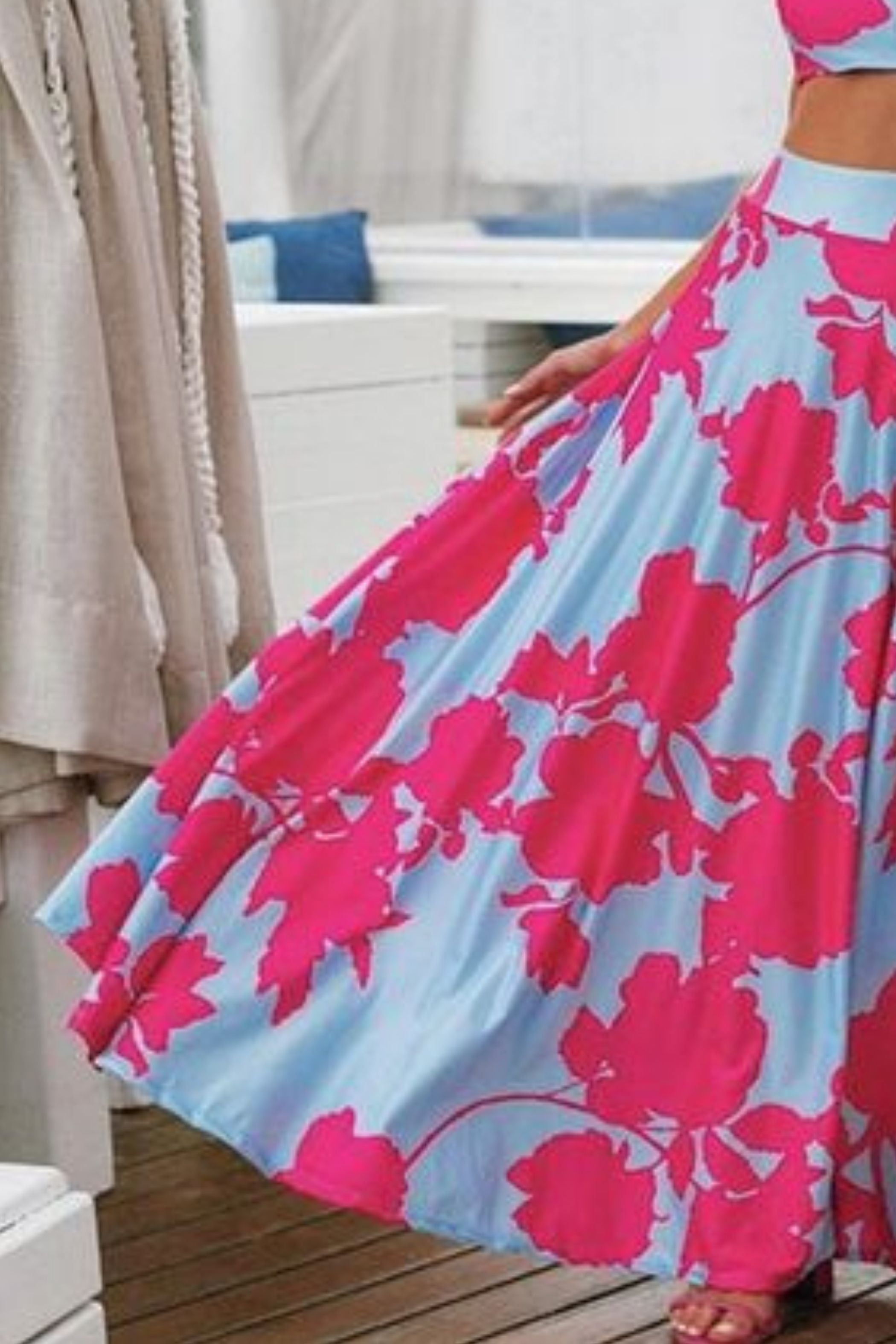 ROSE BLOUSE AND FLARE SKIRT